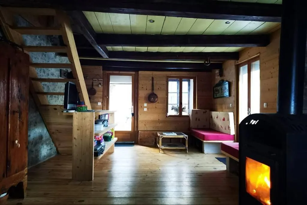 Le Chalet Du Bas Villa Les Allues Holiday home